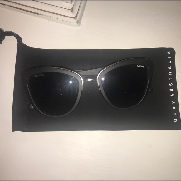 Quay Australia Black Sunglasses - Picture 2 of 3